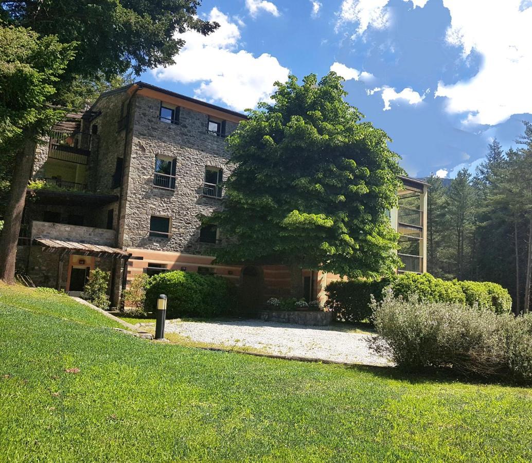 Il Bosco Di Campo Marzano Garden Apartments Borzonasca 外观 照片